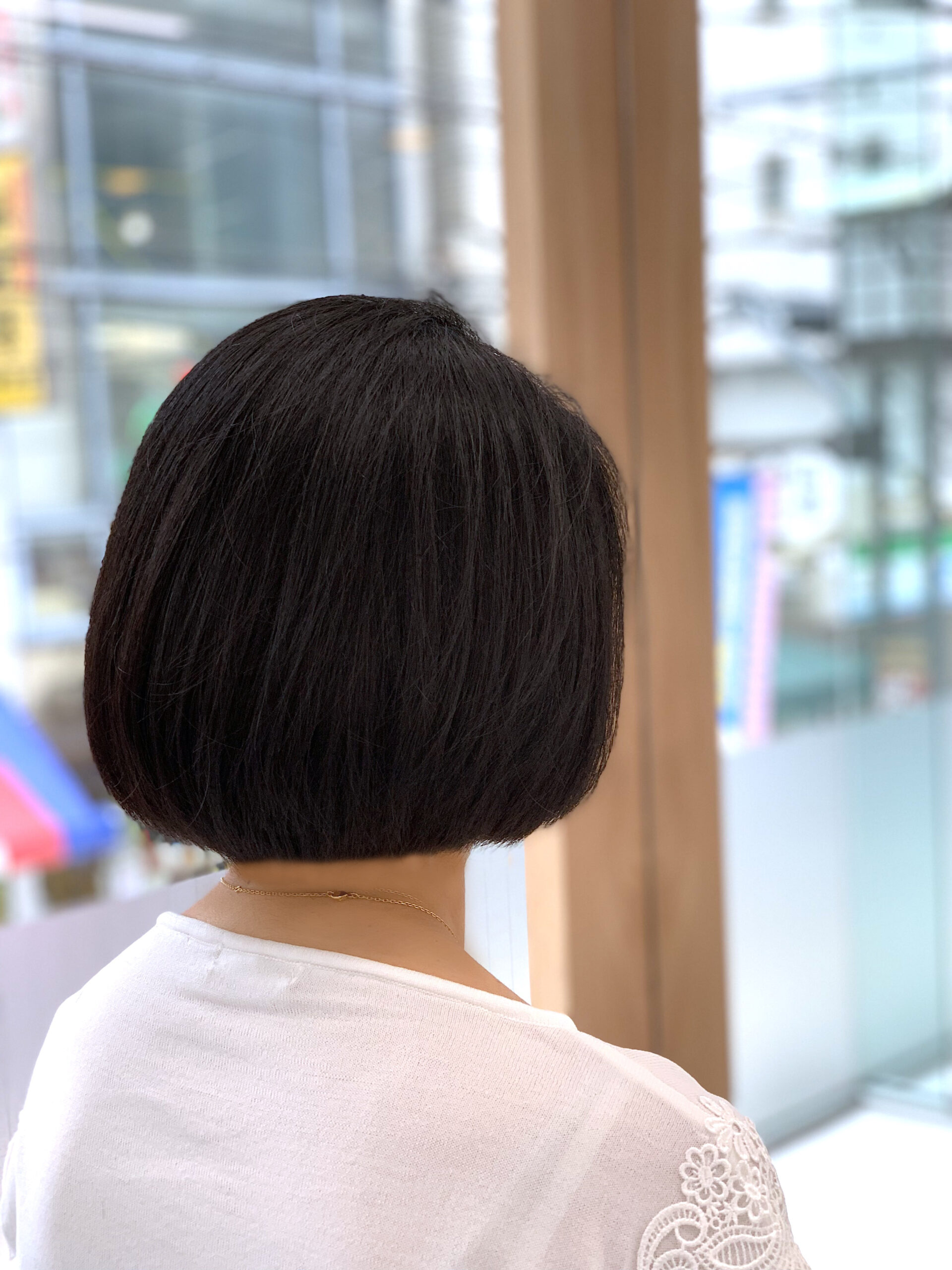 お客様のヘアカット　ロングからボブにカットしました