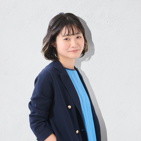 小林 愛